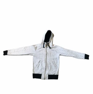 Warp Hoodie - En warp hoodie med mönster. Storlek S men sitter som en M. Hoodie har inga fläckar eller håll men är lite nopprig. Priset kan diskuteras.