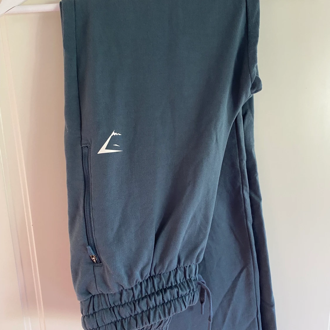 Gymshark joggingbyxor  - 90