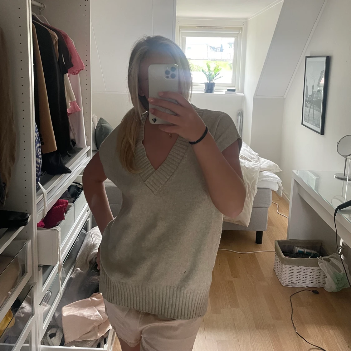 Stickad väst/tröja - 90