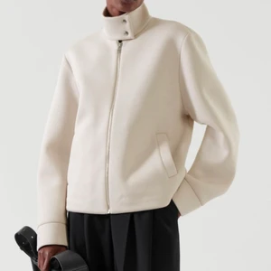 COS JACKA - Jacka från COS! Använd endast en gång! 💕 nypris 990kr!