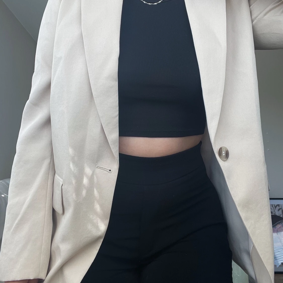 Ljus kavaj från hm - 90