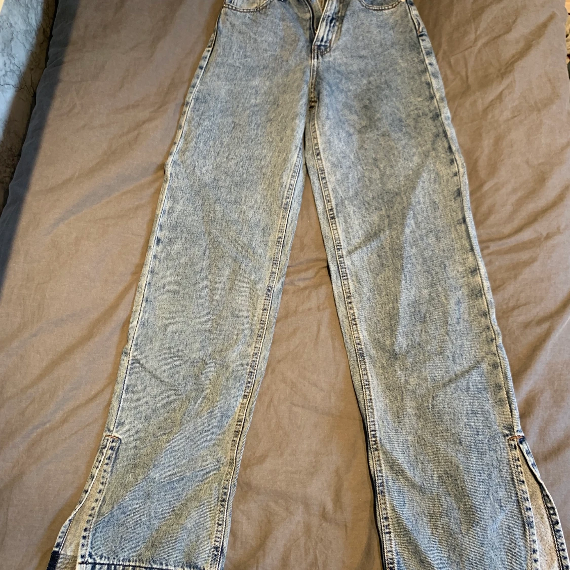 Högmidjade jeans i storlek xxs  - 90