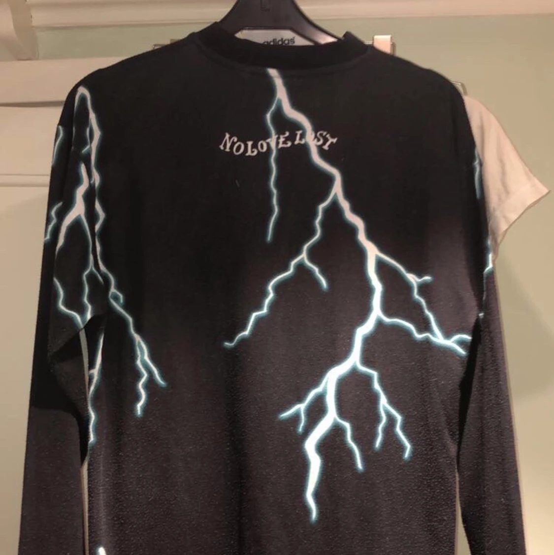 Fetaste tröjan  - 90