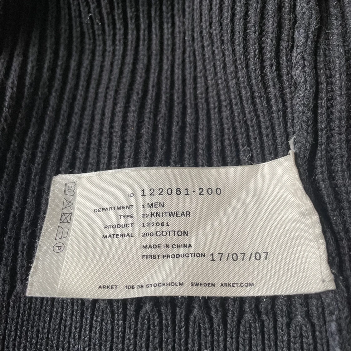 Arket kofta zip - svart - 91