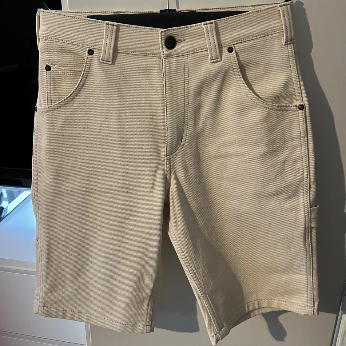 Dickies carpenter jorts 