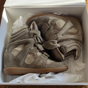 Isabel Marant skor  - As snygga Isabel Marant skor💓💓💓 (box finns) Köp direkt för 1700kr