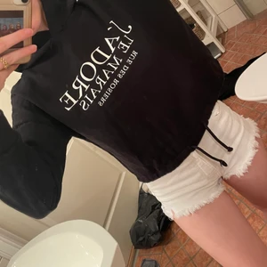 Hoodie svart - Svart Hoodie, bra skick