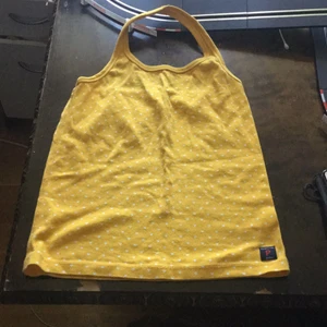 Open rygg topp  - I mycket bra skick och passar xxs- s