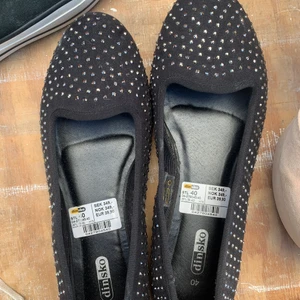 Finare skor  - Fina skor i storlek 40