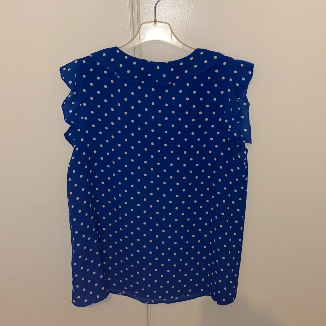 Marinblå blus strl 38  - 91