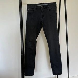 Jeans 29/32 - Din lokala garderob skickar med PostNord för 59 Kr. Ni står för kostnaden av frakt. 