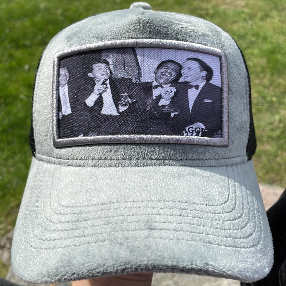 Söker efter en maggiore keps för bra pris