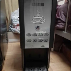 Kaffemaskin  - Hej jag säljer min kaffemaskin funkar jätte bra