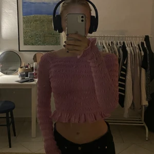 Fest topp - Söt rosa topp från NA-KD, Aldrig använd! 💓✨