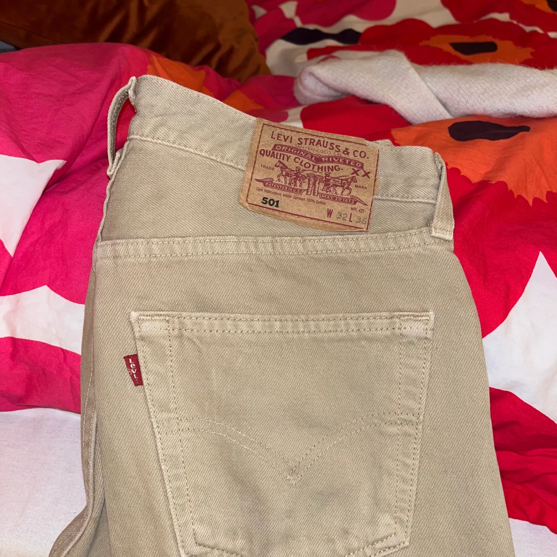 Levis 501’s beiga W:32, L:36 - 90