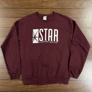 Star Labratories Sweatshirt - Snygg vintage Sweatshirt i storlek S! Bara att skriva om du undrar över något🙏
