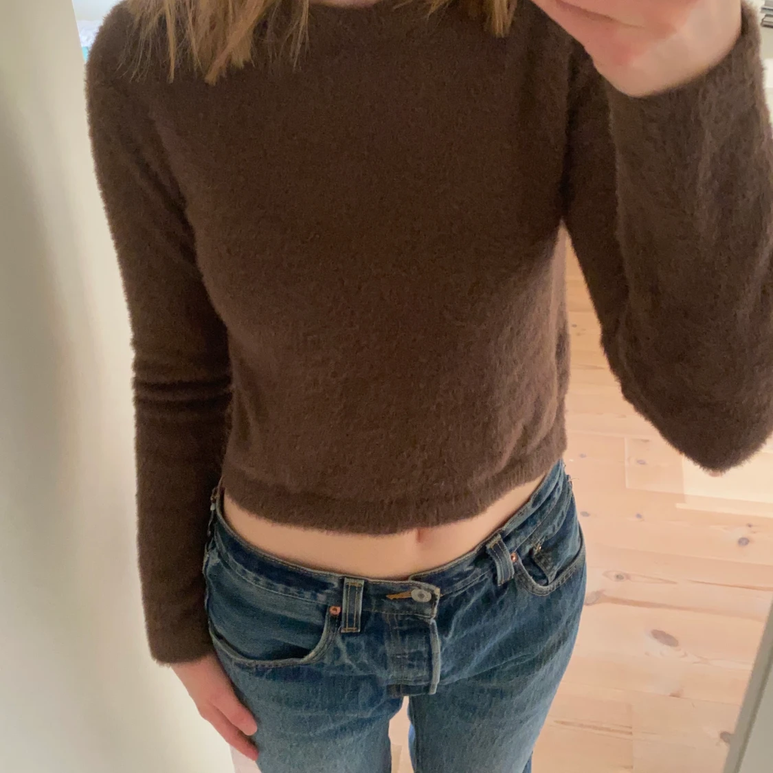 Långärmad brun topp  - 90