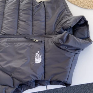 North face väst - Ritkigt bra skick, sällan använd