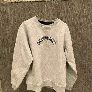 Vintage Sweatshirt i bra skick, storlek L/M