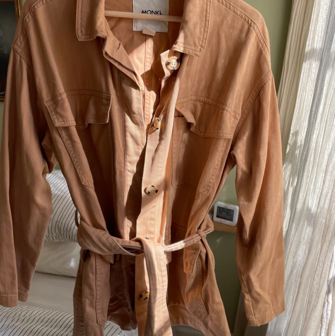 Vårjacka med skärp - 91