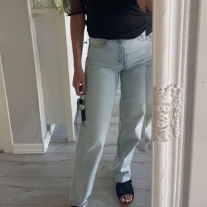 Ljusa jeans - Säljer mina super fina jeans