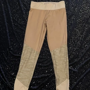 yoga pants - yoga byxor, stiliga och bekväma, knappt använda