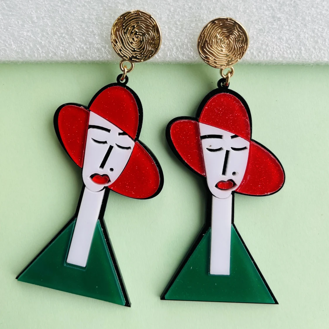 Stora kvinnoörhängen ❤️