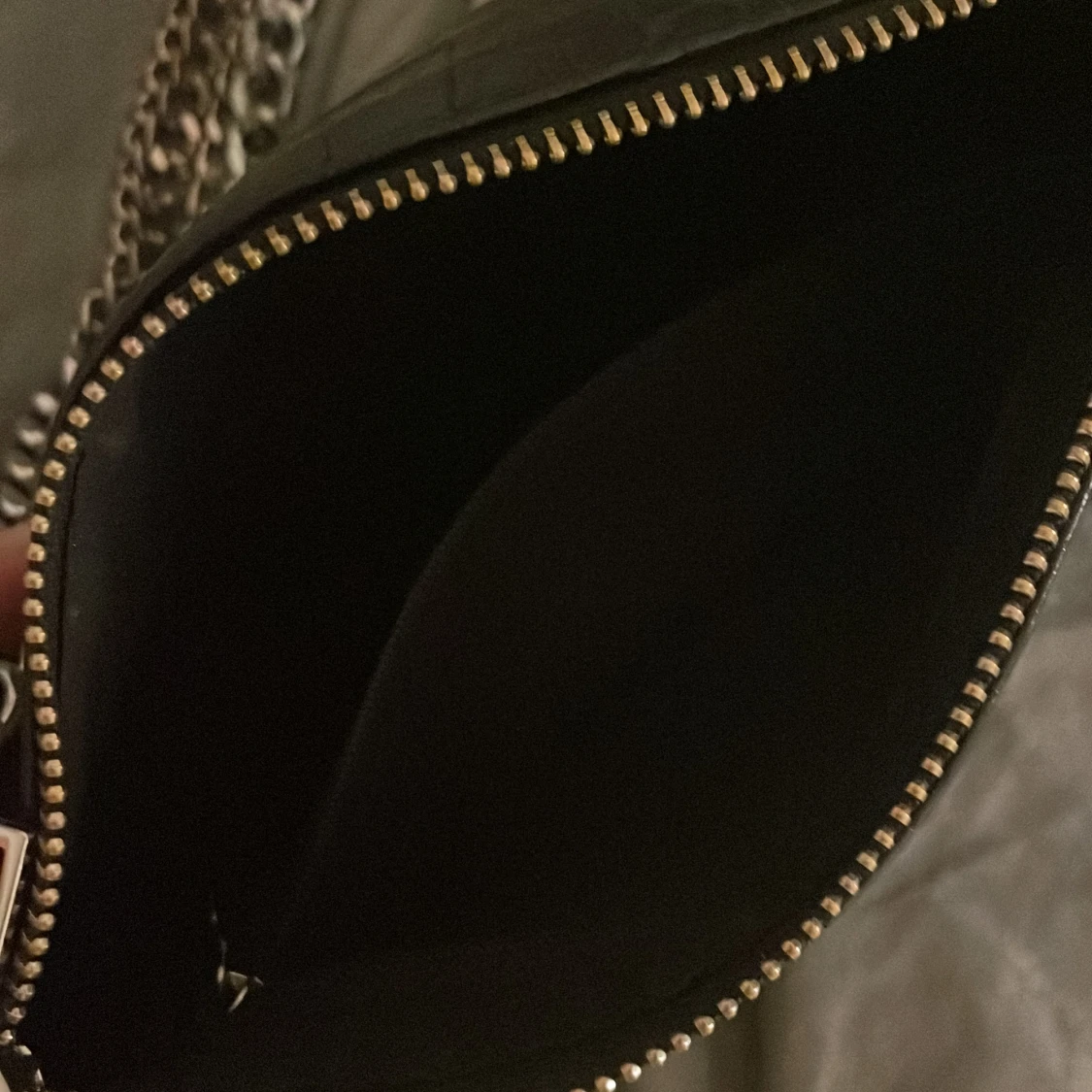 Svart väska - 90