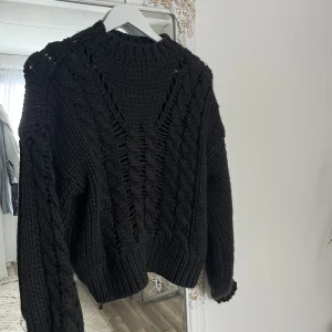 stickad tröja - stickad tröja, endast testad 