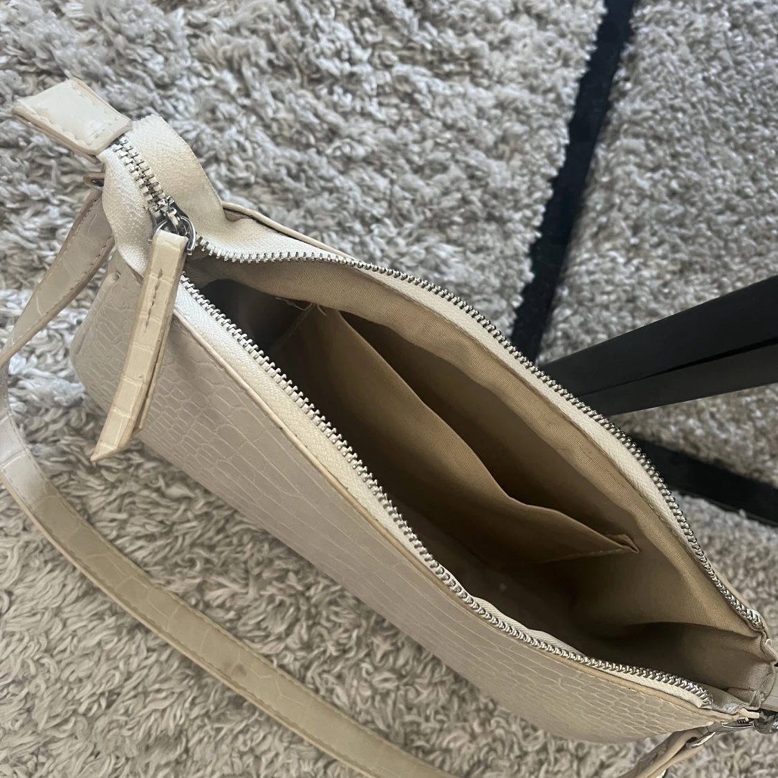 Axelremsväska  - 90