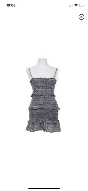 Kläning - Fin kläning, säljer för den är för liten :/