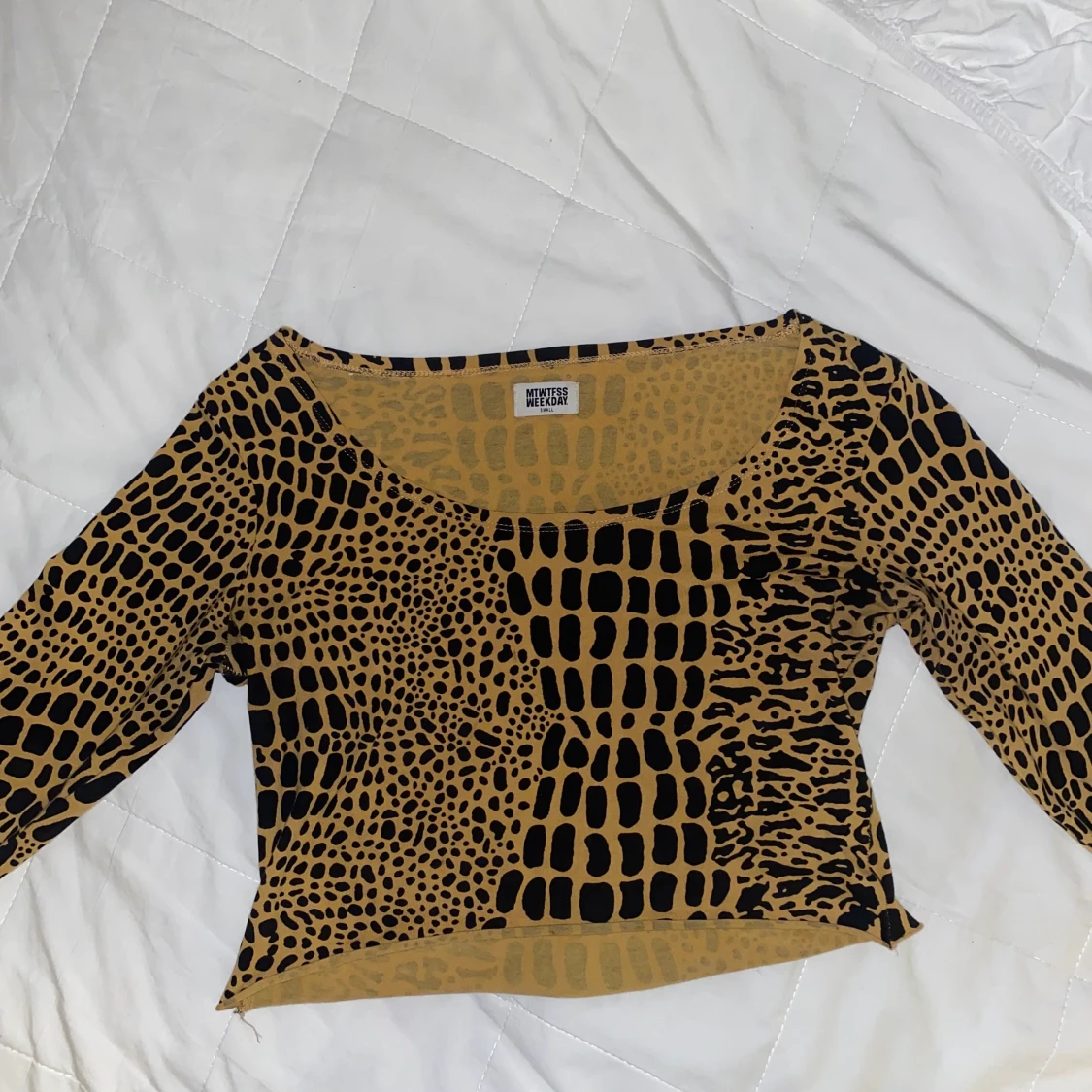 Långärmad magtröja i pantermönster - 90