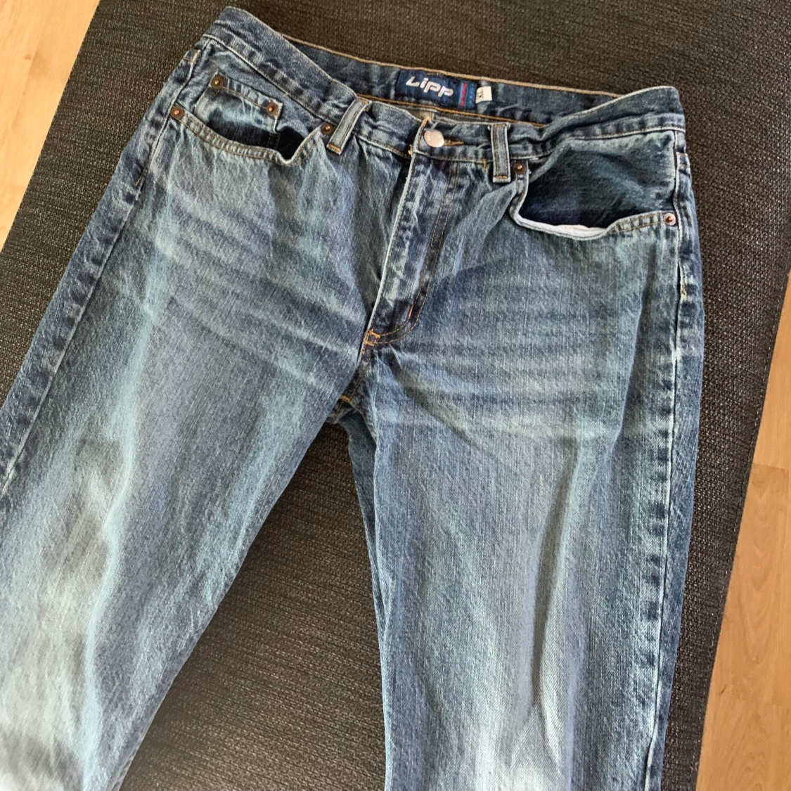 Lågmidjade jeans