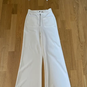 Vita kostymbyxor  - Fina vita kostymbyxor🤍