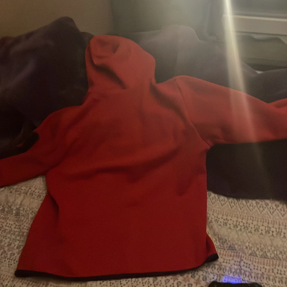 Nike tech fleece röd storlek L - 90