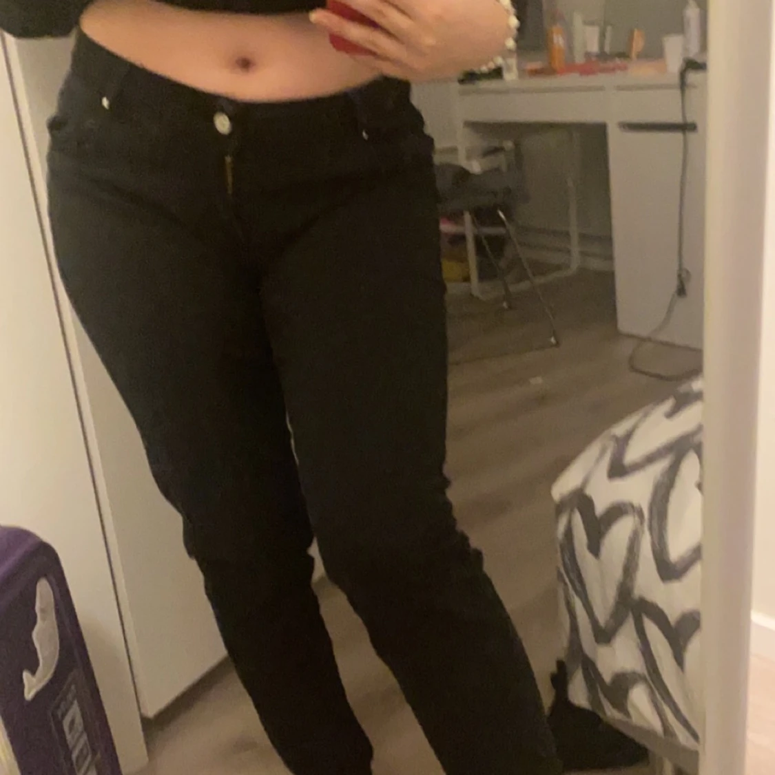 Lågmidjade svarta jeans