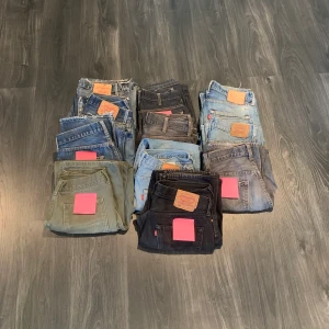 Massa vintage levis till salu - Tjena! Har massa vintage levis(nästan alla är 501:or) Kom pm för mer info och bilder om de byxor du är intresserade av!  Mvh Gurra