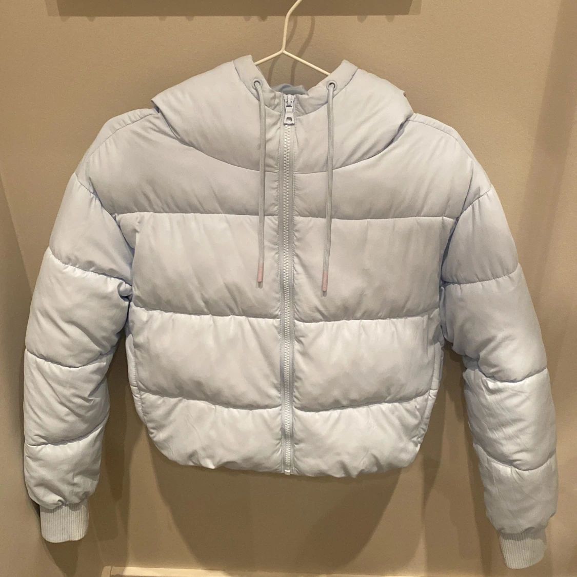 Monki - ljusblå vinterjacka, xs  - 90