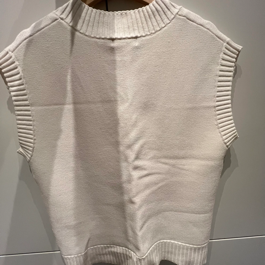 Vit väst från hm - 90