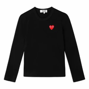 Comme des garçons, cdg långärmad tröja  - Sparsamt använd, storlek S. Köpt på NK för 1000kr❤️ 