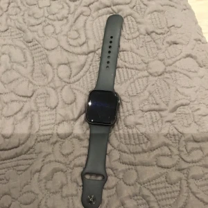 Apple Watch  - Köptes för 3500