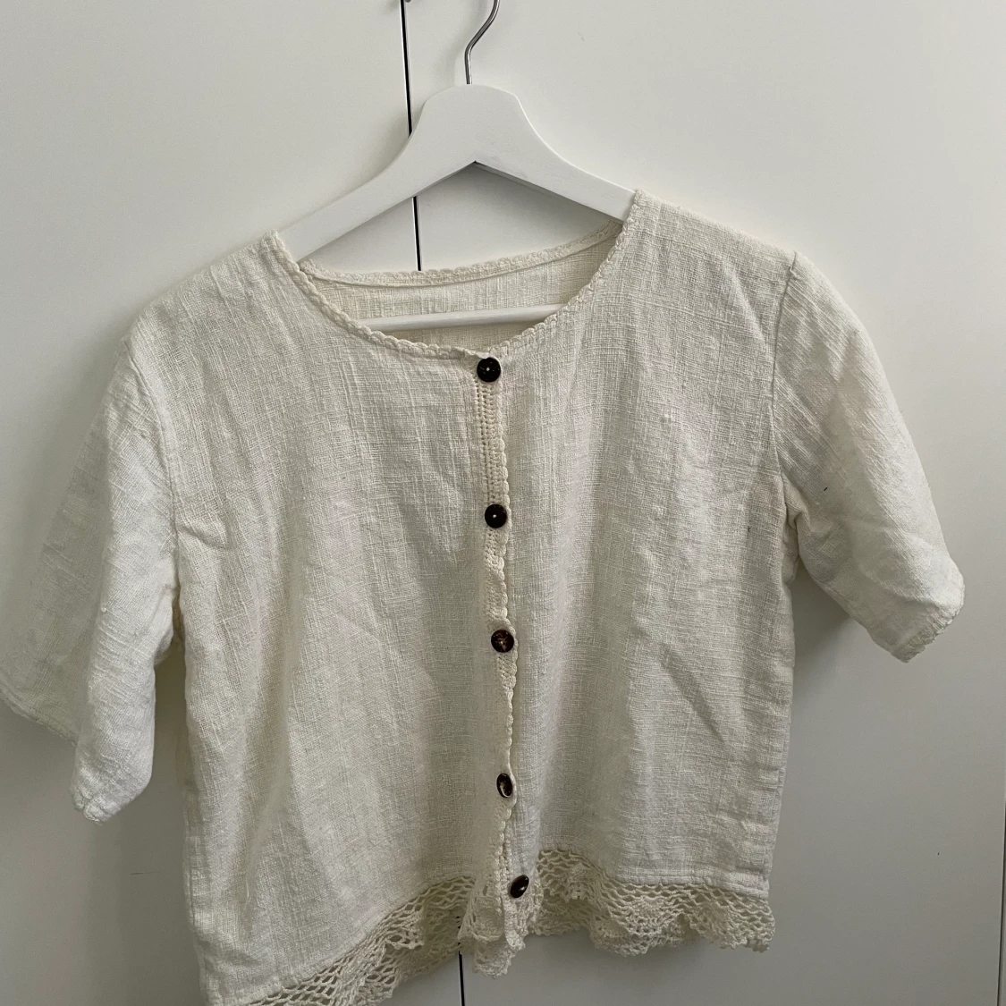 Kroppad blus i linne, stl s