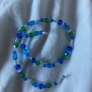Blått armband - Armband i så fina pärlor! Frakt 13kr 