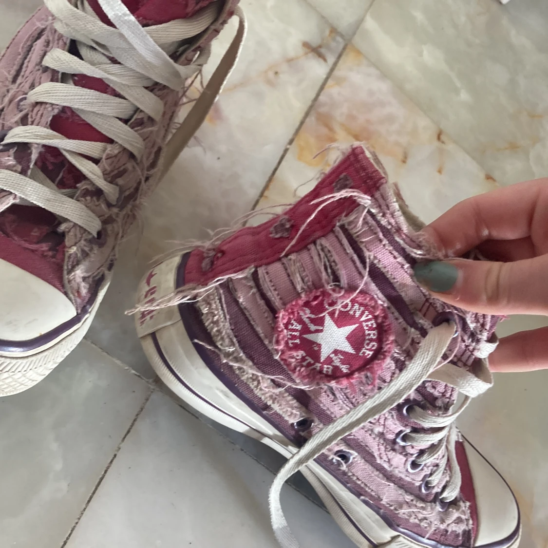 Rosa converse  - 91