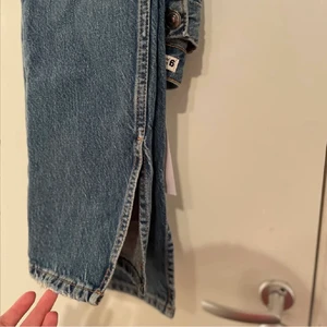 Gina tricot jeans - ❌!Lånade Bilder!❌ Säljer dessa 90’s High waisted jeans köparen står för frakt.