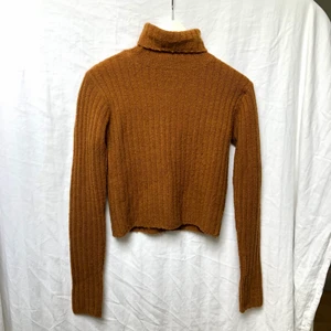 Senaps gul stickad tröja  - Senaps gul stickad stickad tröja 