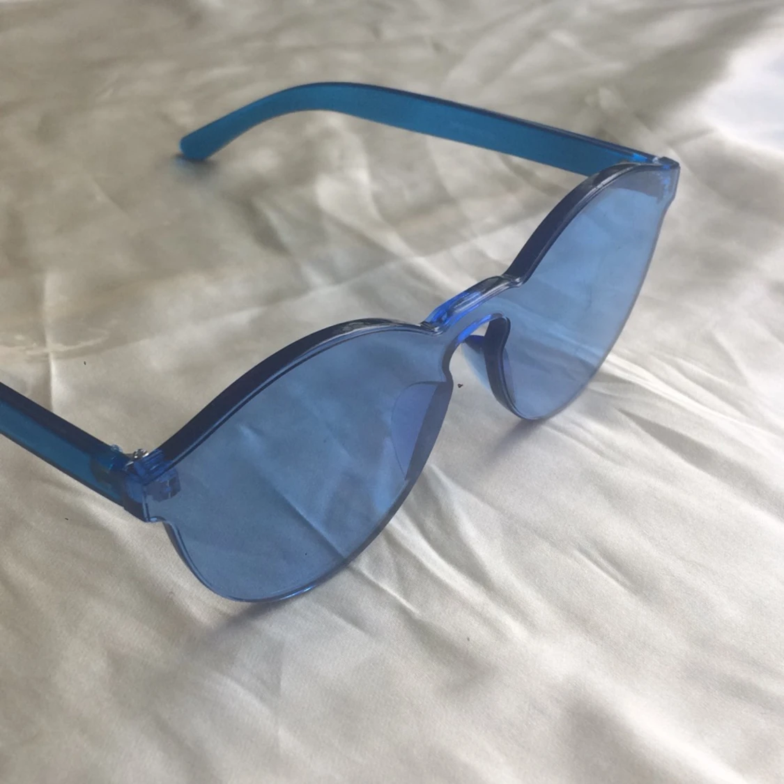Tinted blå solglasön - 90