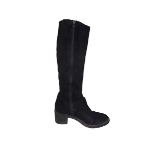 🍥High heel boots🍥 - 🌸Used to love these until they got too small🌸