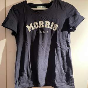 Marinblå t-shirt från Morris lady💗