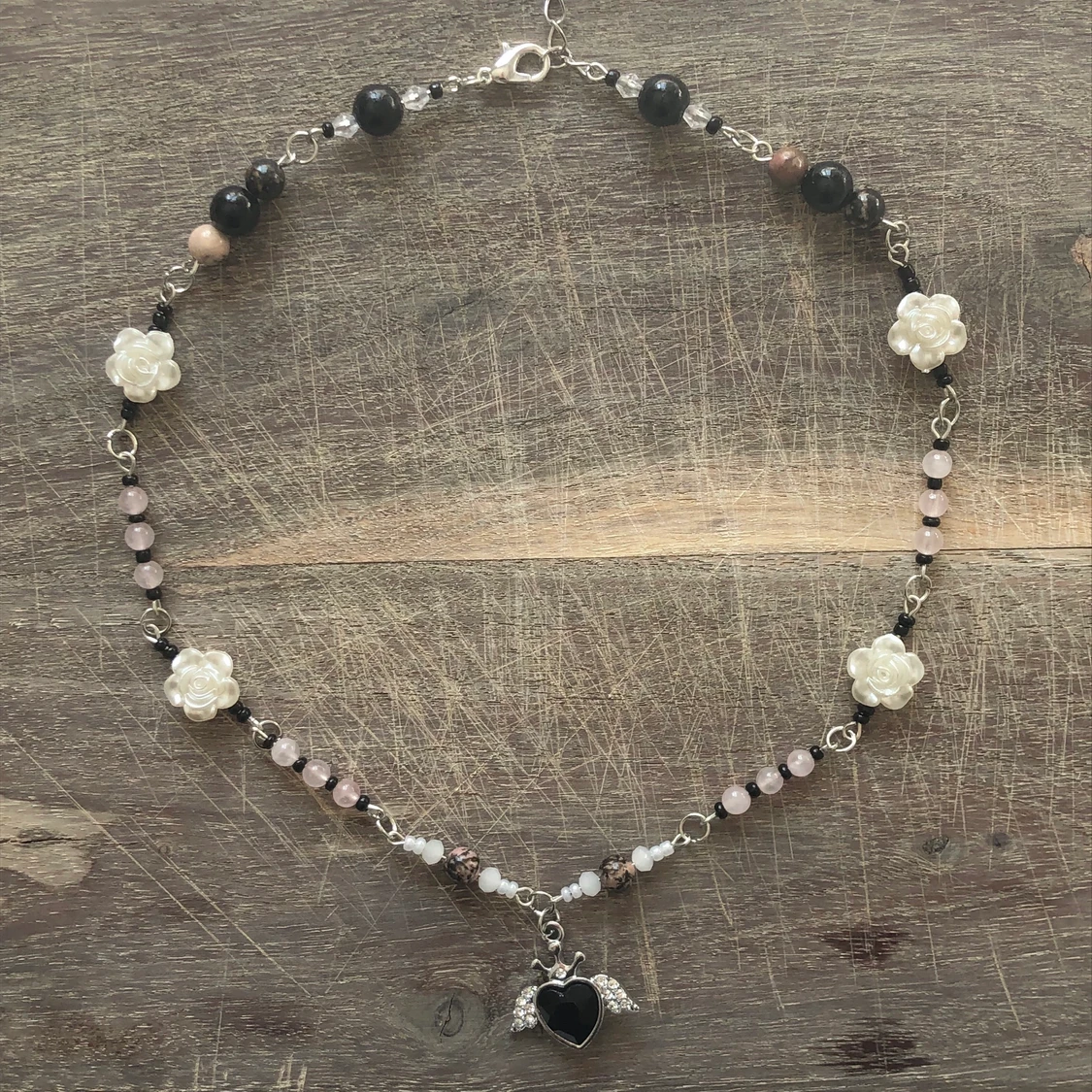 Halsband med rodonit och rosenkvarts  - 90